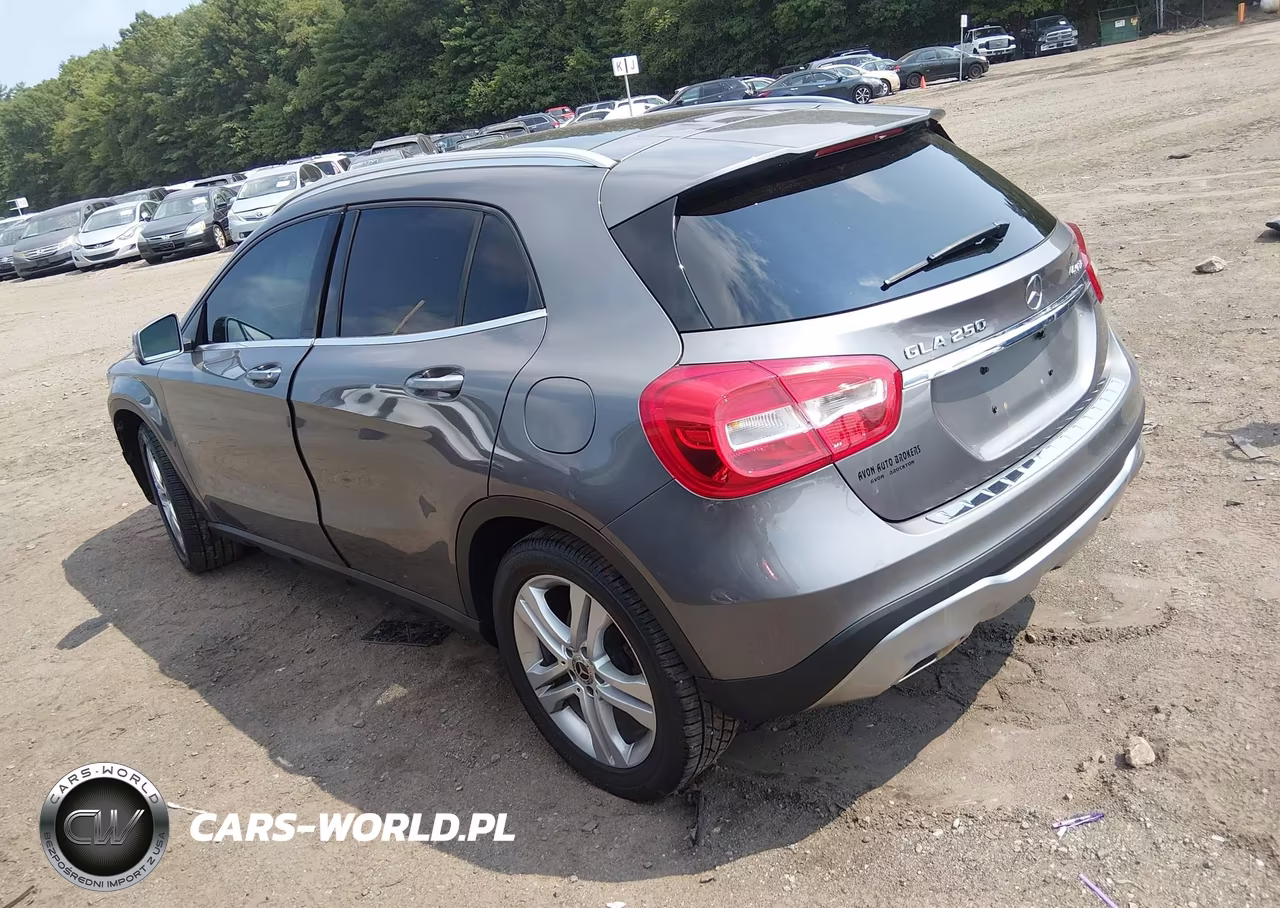 2019 Mercedes-Benz Gla 250 4Matic VIN:WDCTG4GB1KJ596718 - 3