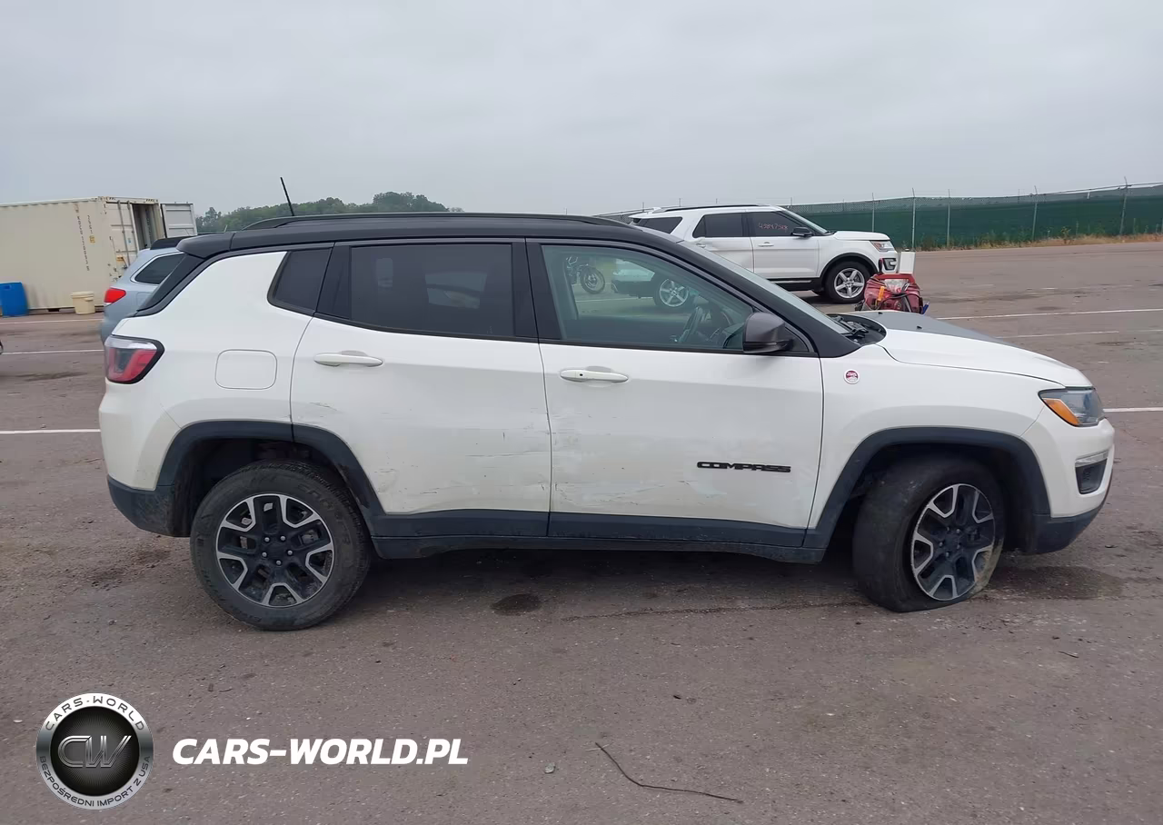 2019 Jeep Compass Trailhawk 4X4 VIN:3C4NJDDB4KT846496 - 13