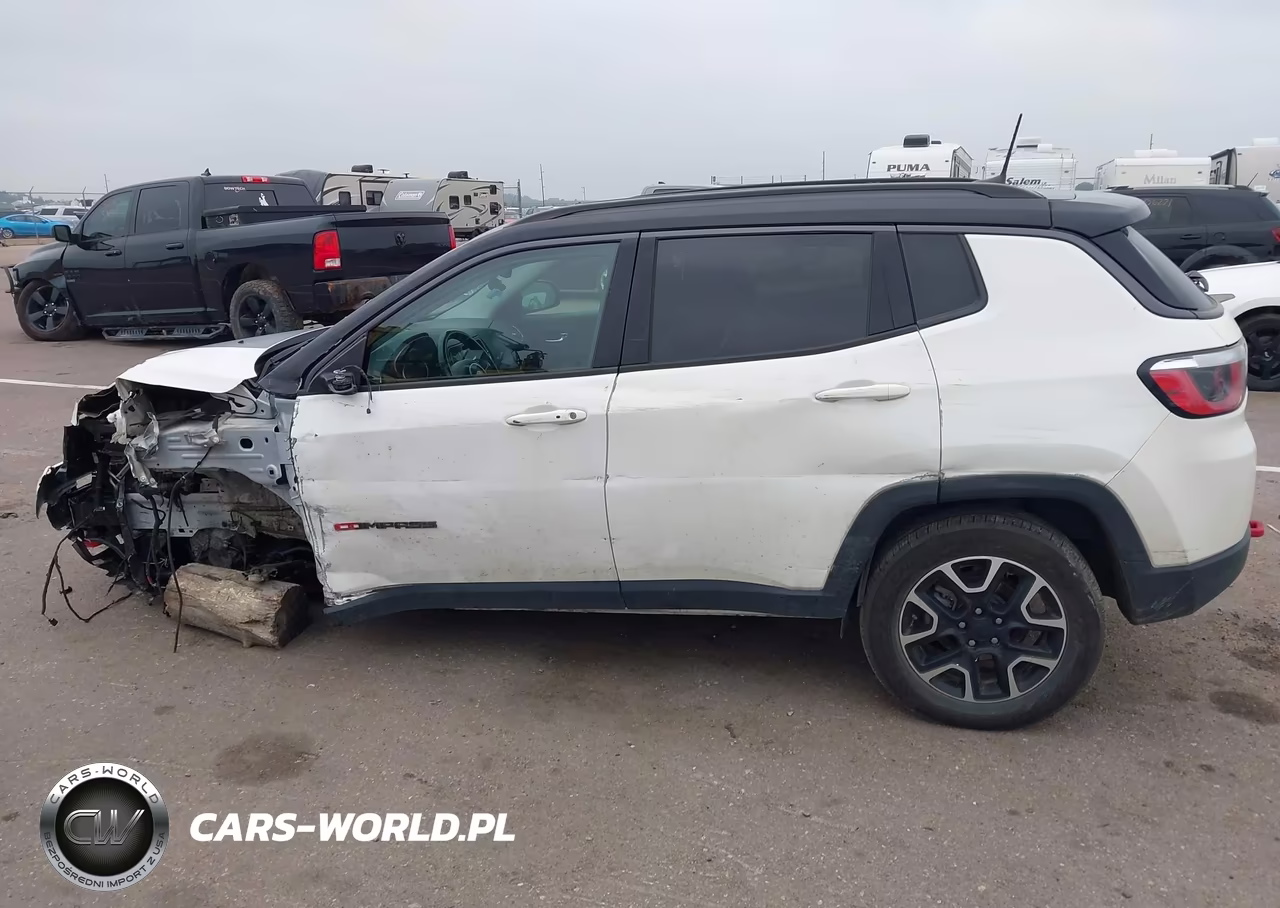 2019 Jeep Compass Trailhawk 4X4 VIN:3C4NJDDB4KT846496 - 14