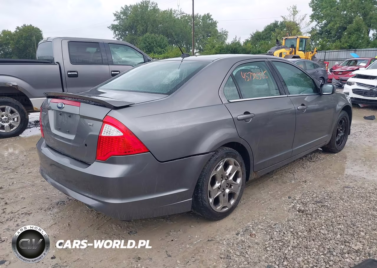 2010 Ford Fusion Se VIN:3FAHP0HA3AR304006 - 4