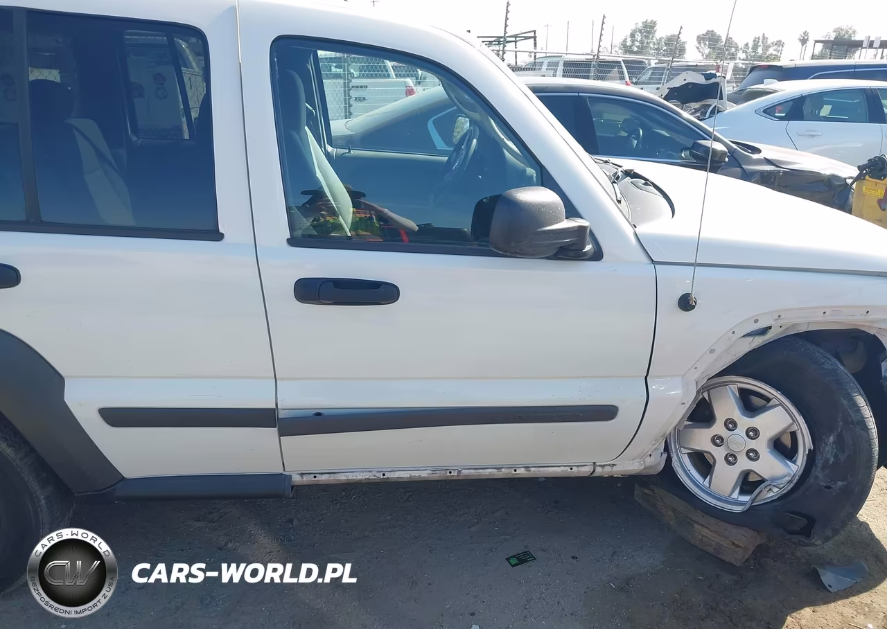 2006 Jeep Liberty Sport VIN:1J8GK48K66W247558 - 15