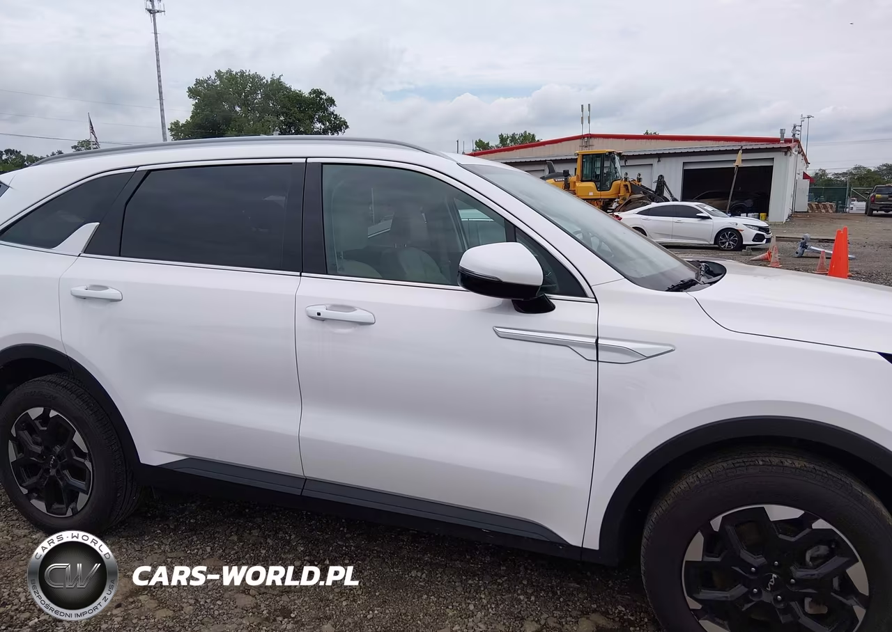 2025 Kia Sorento S VIN:5XYRL4JC2SG339001 - 14