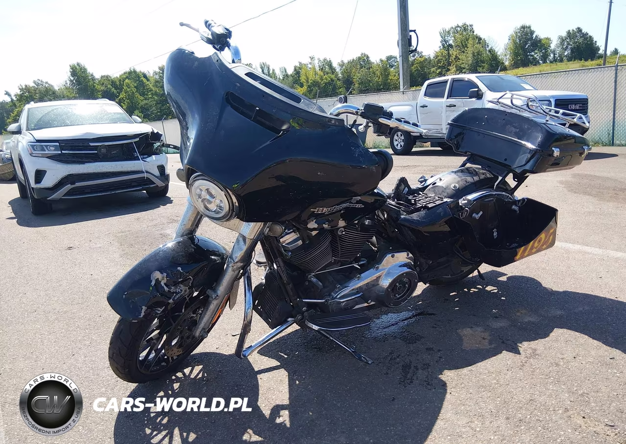2020 Harley-Davidson Flhx VIN:1HD1KBC19LB642075 - 15