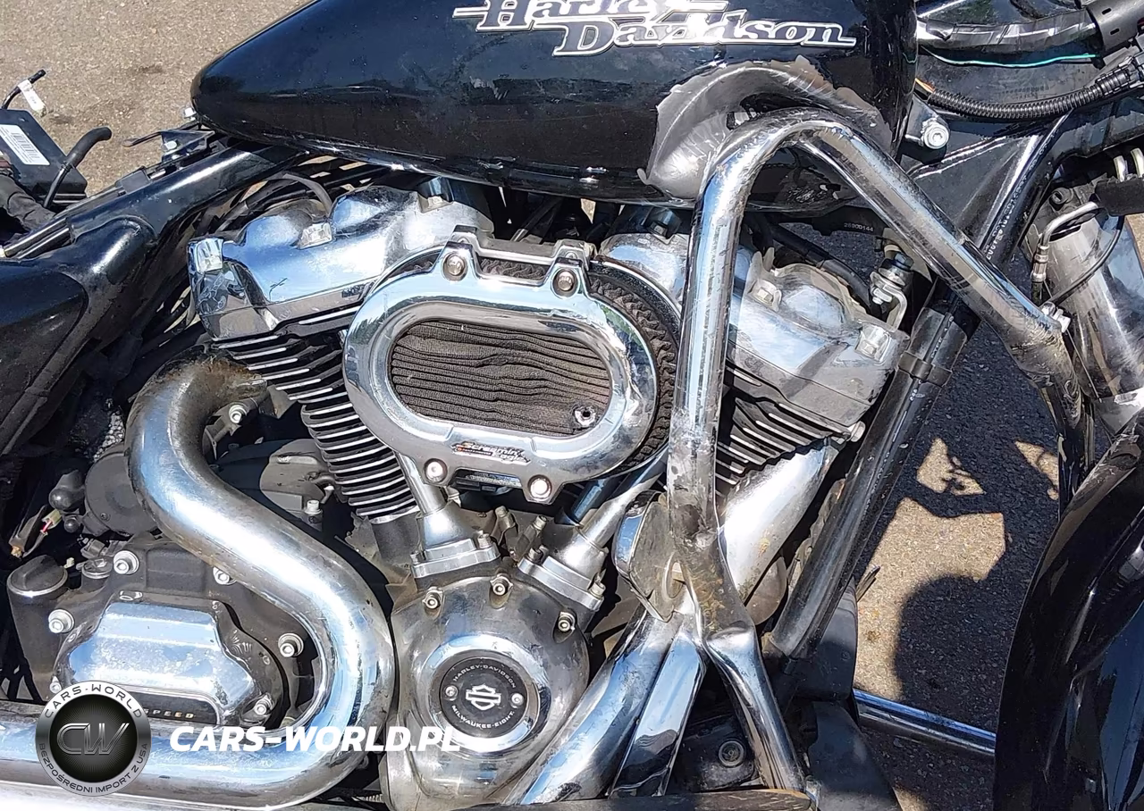 2020 Harley-Davidson Flhx VIN:1HD1KBC19LB642075 - 8