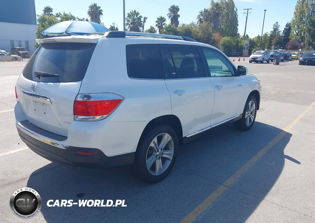 2011 Toyota Highlander Limited V6 VIN:5TDDK3EH4BS084366 - 4