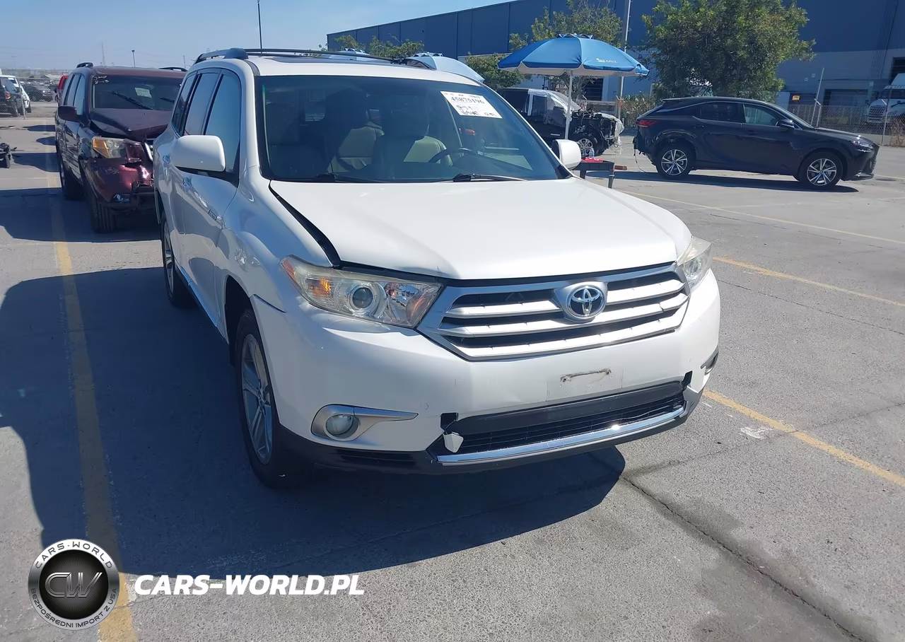2011 Toyota Highlander Limited V6 VIN:5TDDK3EH4BS084366 - 6