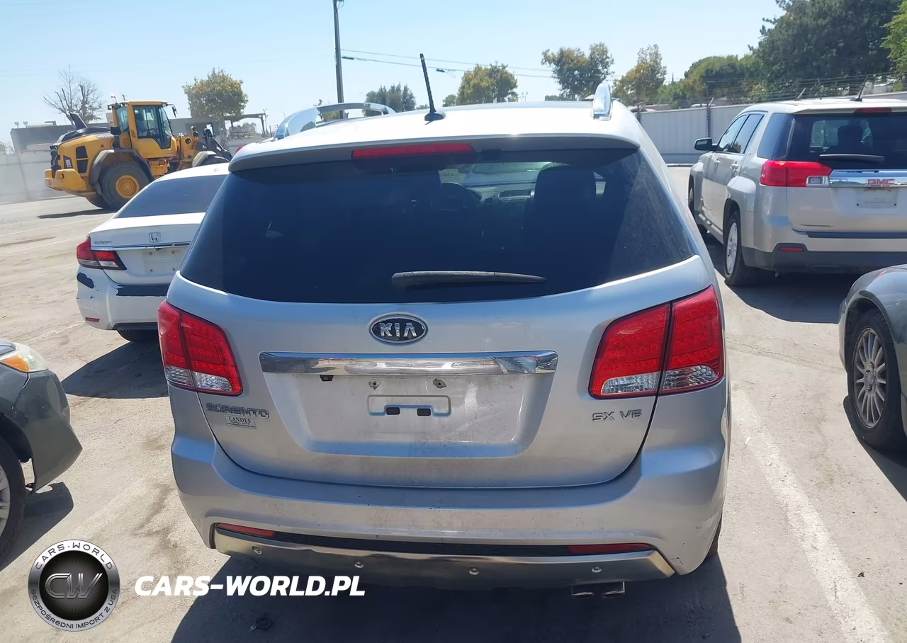 2011 Kia Sorento Sx V6 VIN:5XYKWDA20BG136768 - 16