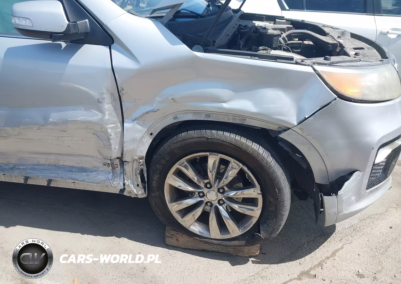 2011 Kia Sorento Sx V6 VIN:5XYKWDA20BG136768 - 17
