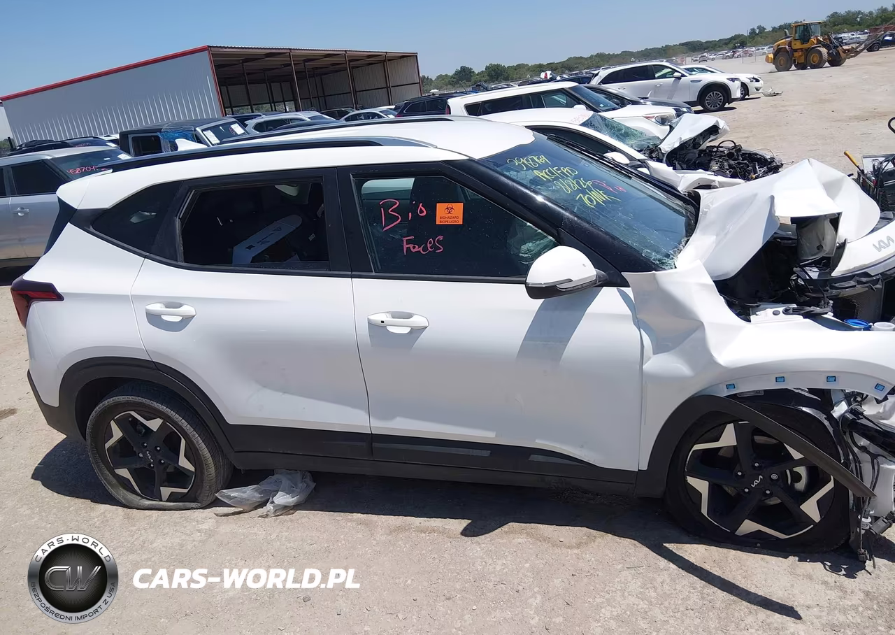 2025 Kia Seltos S VIN:KNDEU2AA5S7724855 - 12