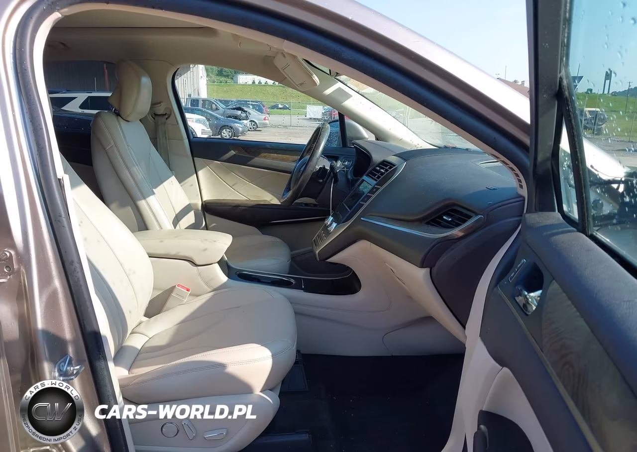 2018 Lincoln Mkc Reserve VIN:5LMCJ3D9XJUL30221 - 5
