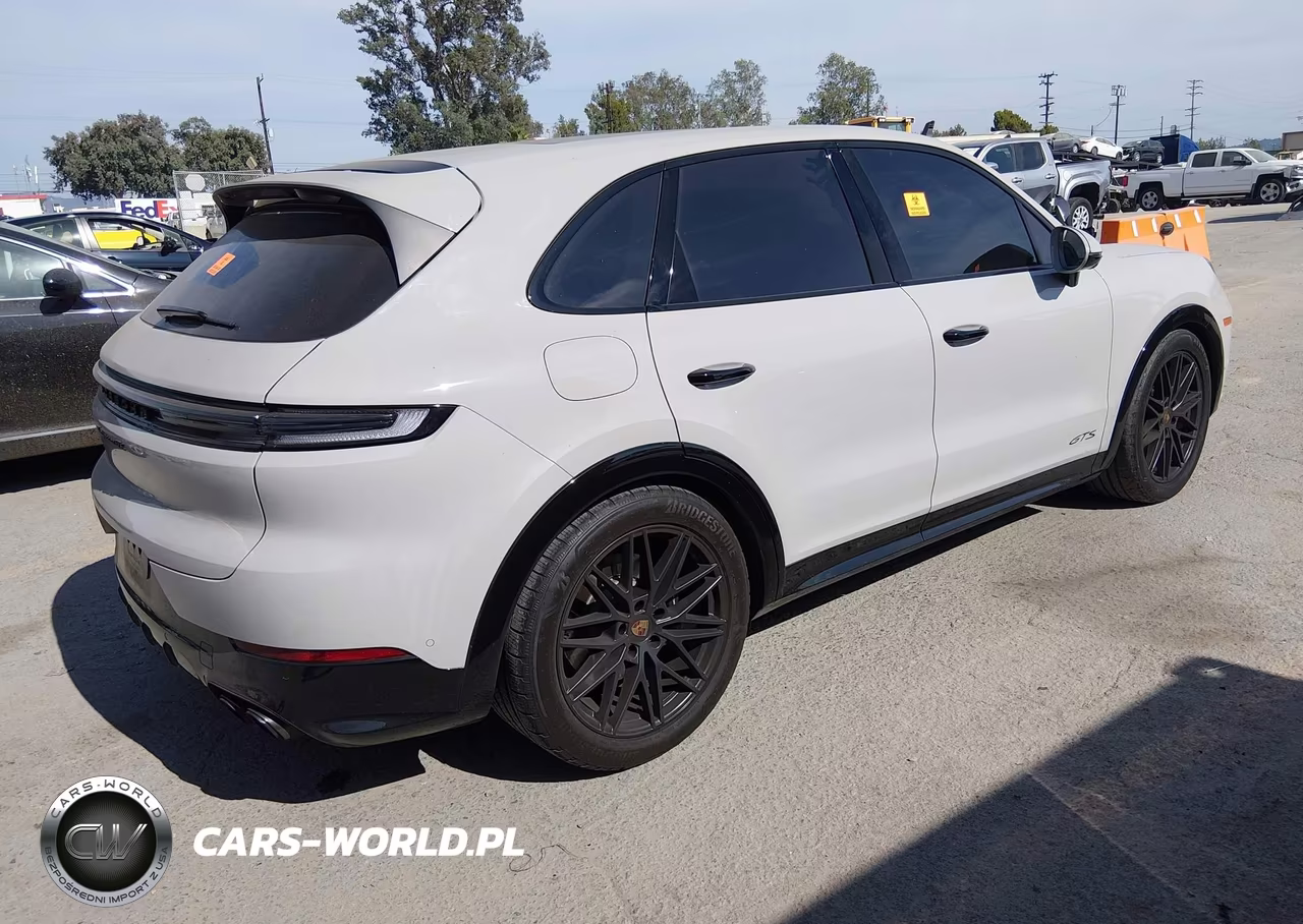 2025 Porsche Cayenne Gts VIN:WP1AG2AY8SDA24203 - 4