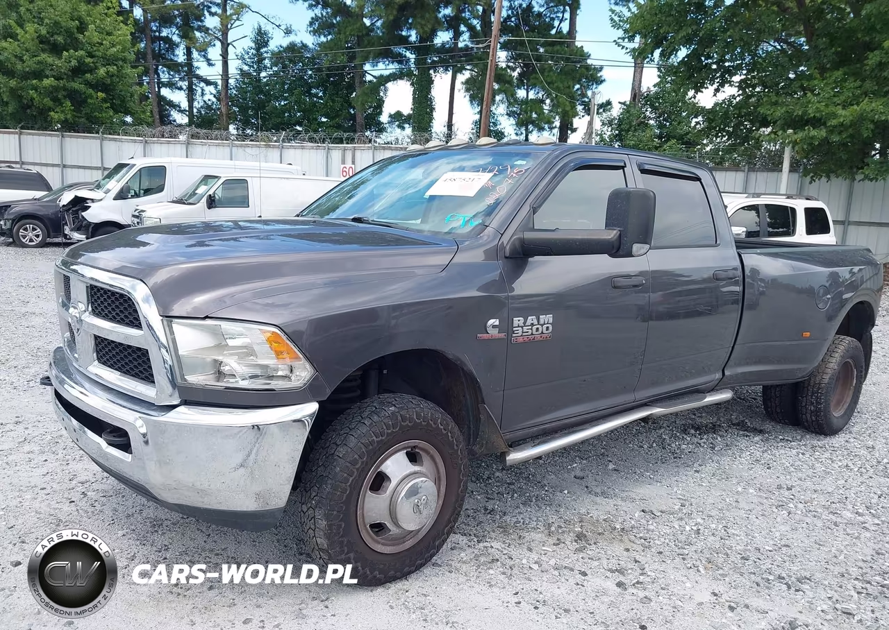 2018 Ram 3500 Tradesman 4X4 8' Box VIN:3C63RRGL1JG220775 - 2