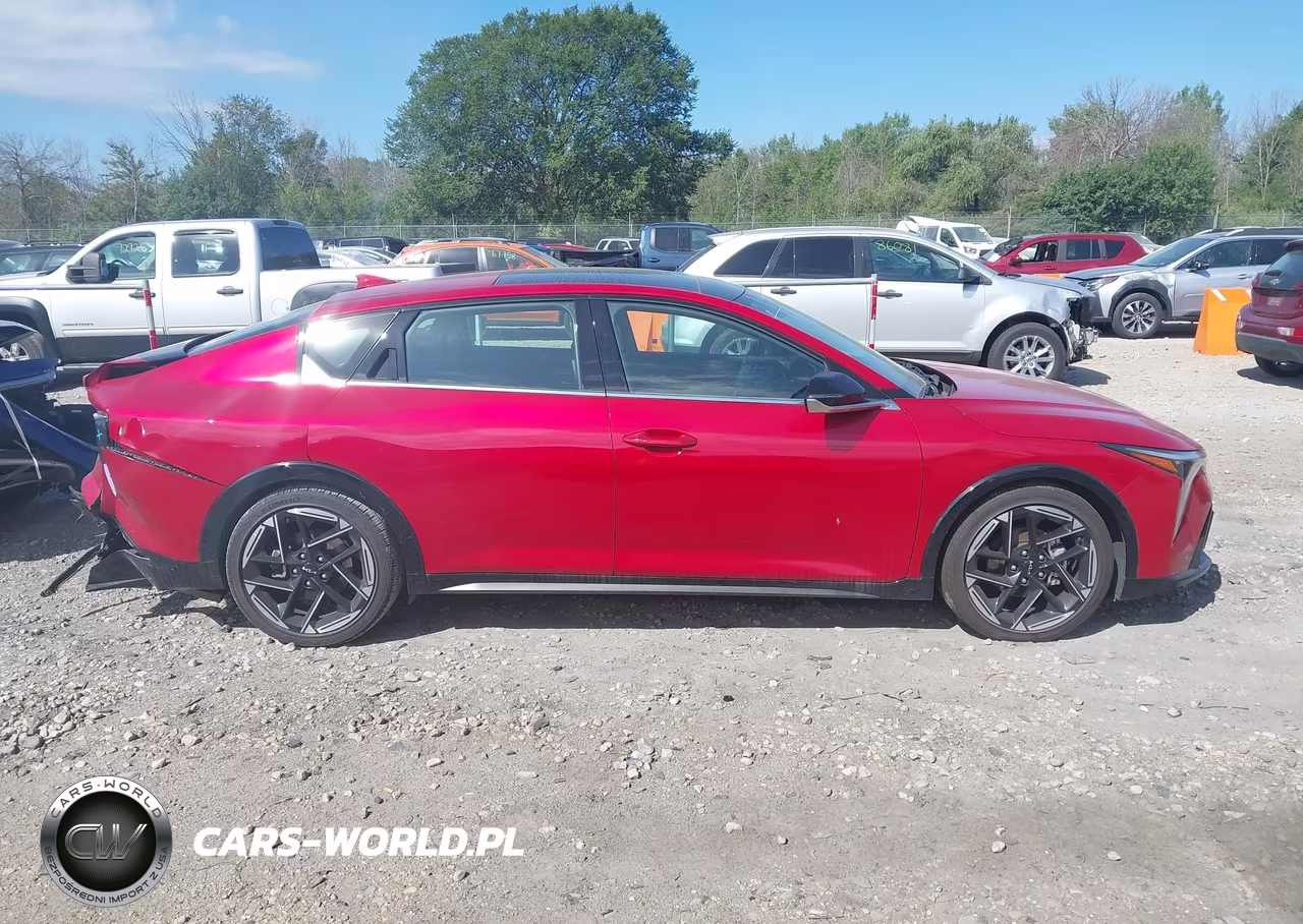 2025 Kia K4 Gt-Line VIN:3KPFW4DE4SE146613 - 14