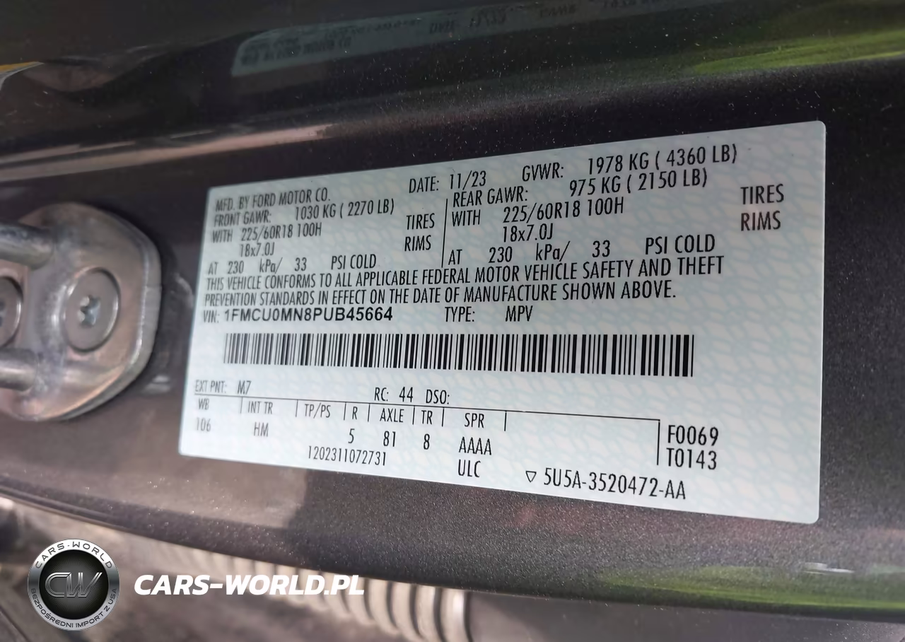2023 Ford Escape St-Line VIN:1FMCU0MN8PUB45664 - 9
