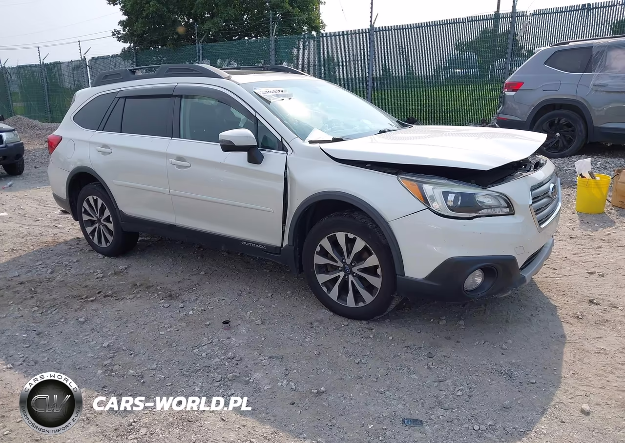 2015 Subaru Outback 3.6R Limited – zdjęcie 1 z 15