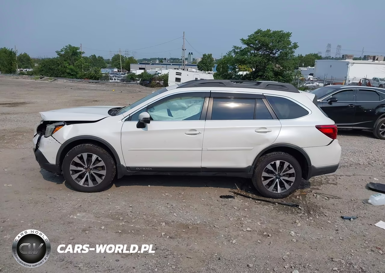 2015 Subaru Outback 3.6R Limited VIN:4S4BSENC1F3355930 - 13