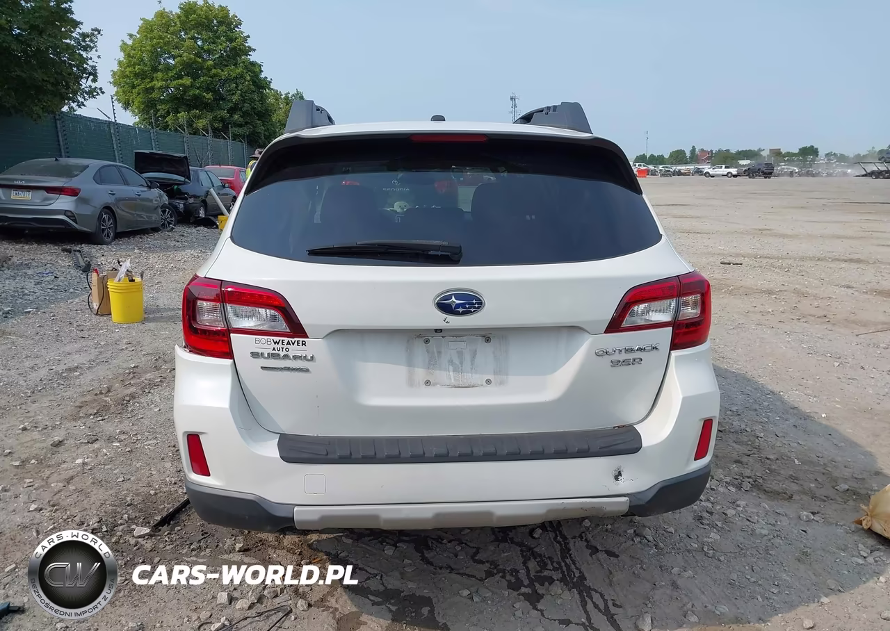 2015 Subaru Outback 3.6R Limited VIN:4S4BSENC1F3355930 - 15