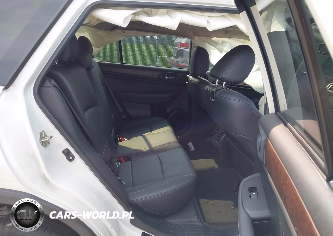 2015 Subaru Outback 3.6R Limited VIN:4S4BSENC1F3355930 - 8
