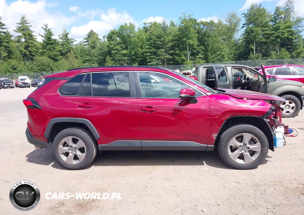 2023 Toyota Rav4 Xle VIN:2T3P1RFV3PW377351 - 14