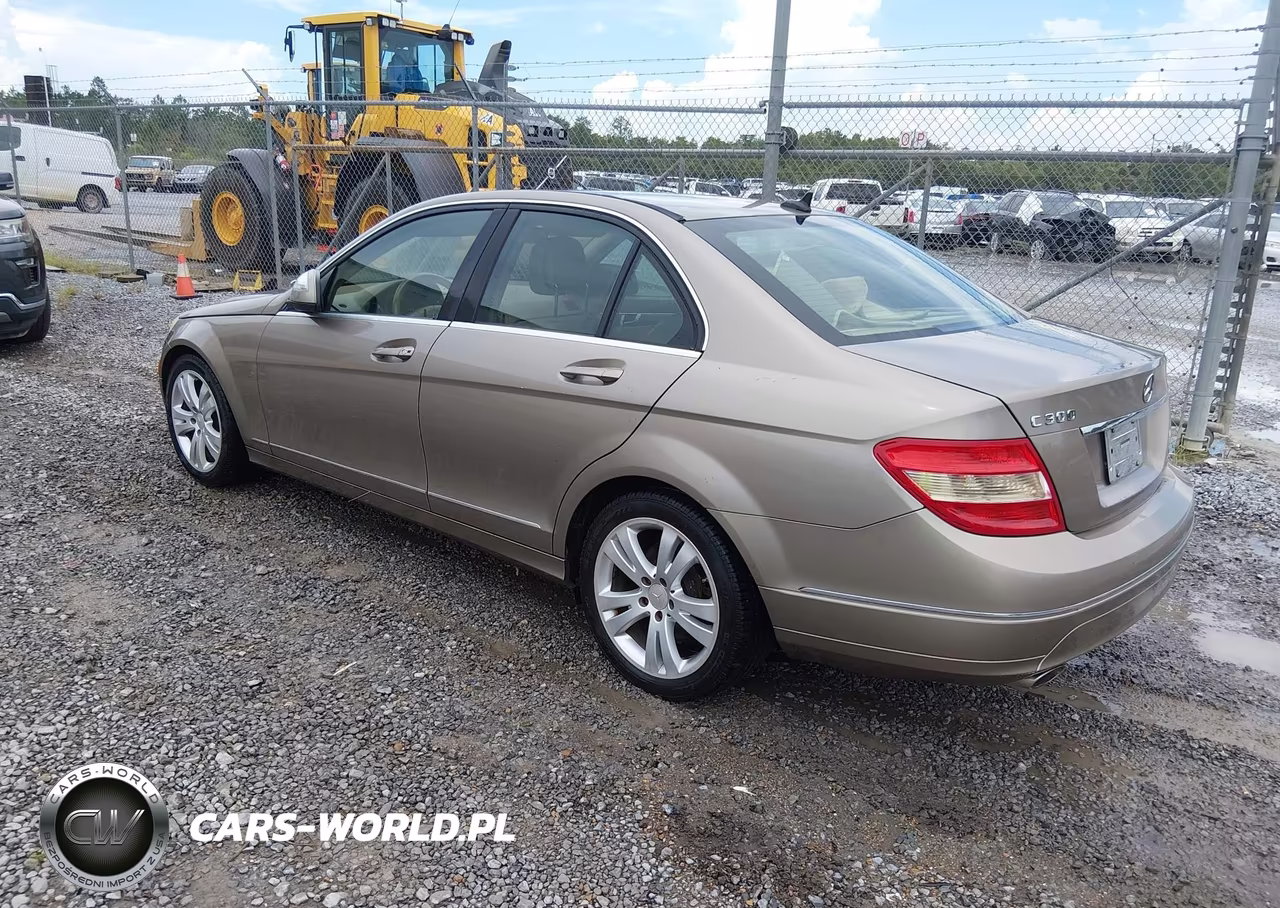 2008 Mercedes-Benz C 300 Luxury VIN:WDDGF54X88F126137 - 3
