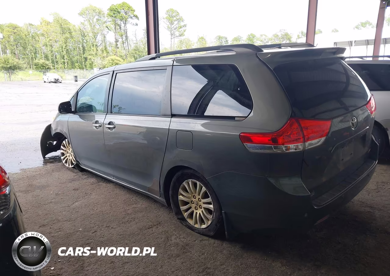 2011 Toyota Sienna Xle V6 VIN:5TDYK3DC5BS162595 - 14