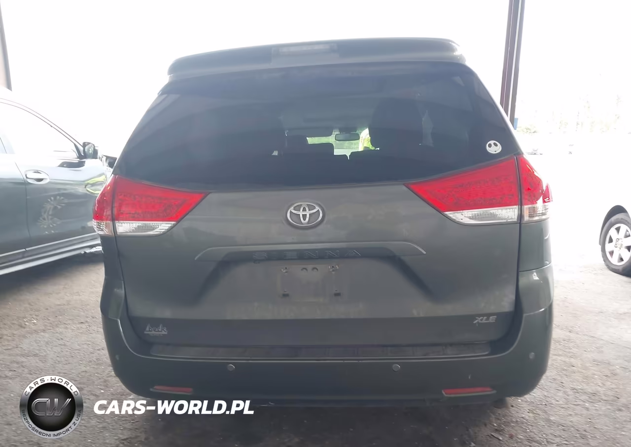 2011 Toyota Sienna Xle V6 VIN:5TDYK3DC5BS162595 - 16