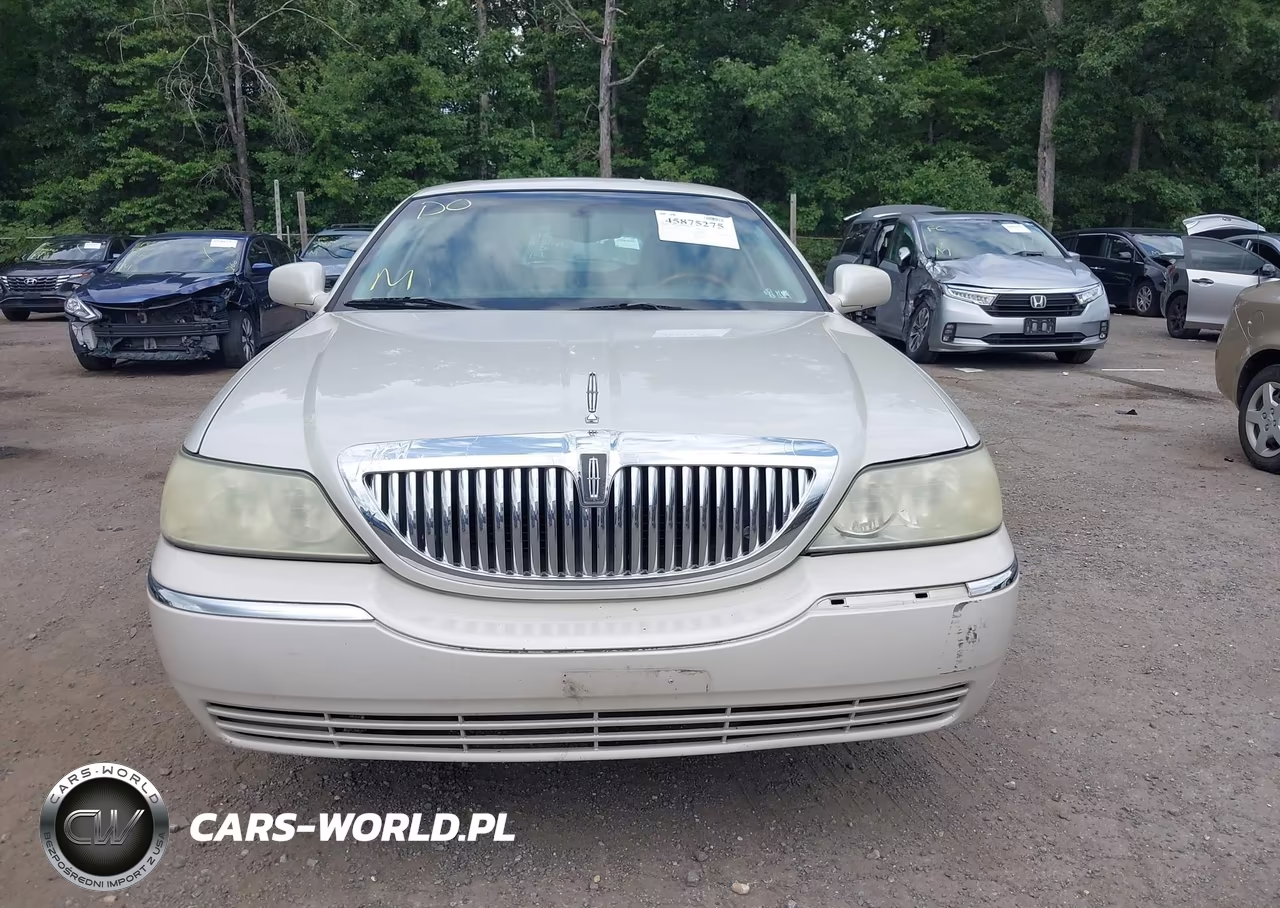 2004 Lincoln Town Car Ultimate VIN:1LNHM83W84Y638148 - 12