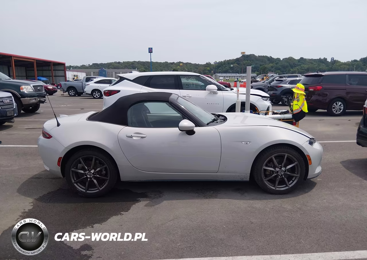 2017 Mazda Mx-5 Miata Grand Touring VIN:JM1NDAD78H0123869 - 13
