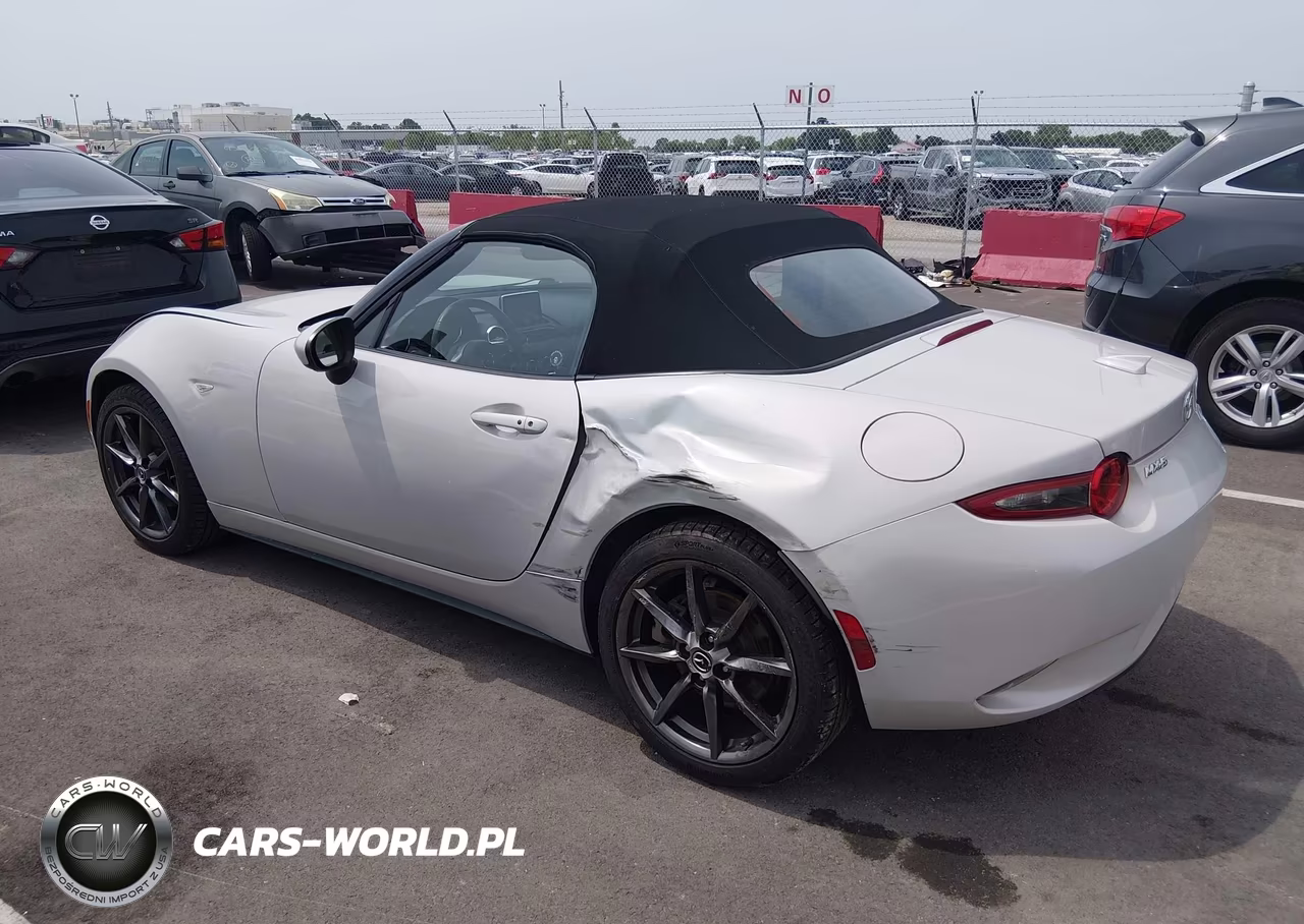 2017 Mazda Mx-5 Miata Grand Touring VIN:JM1NDAD78H0123869 - 3