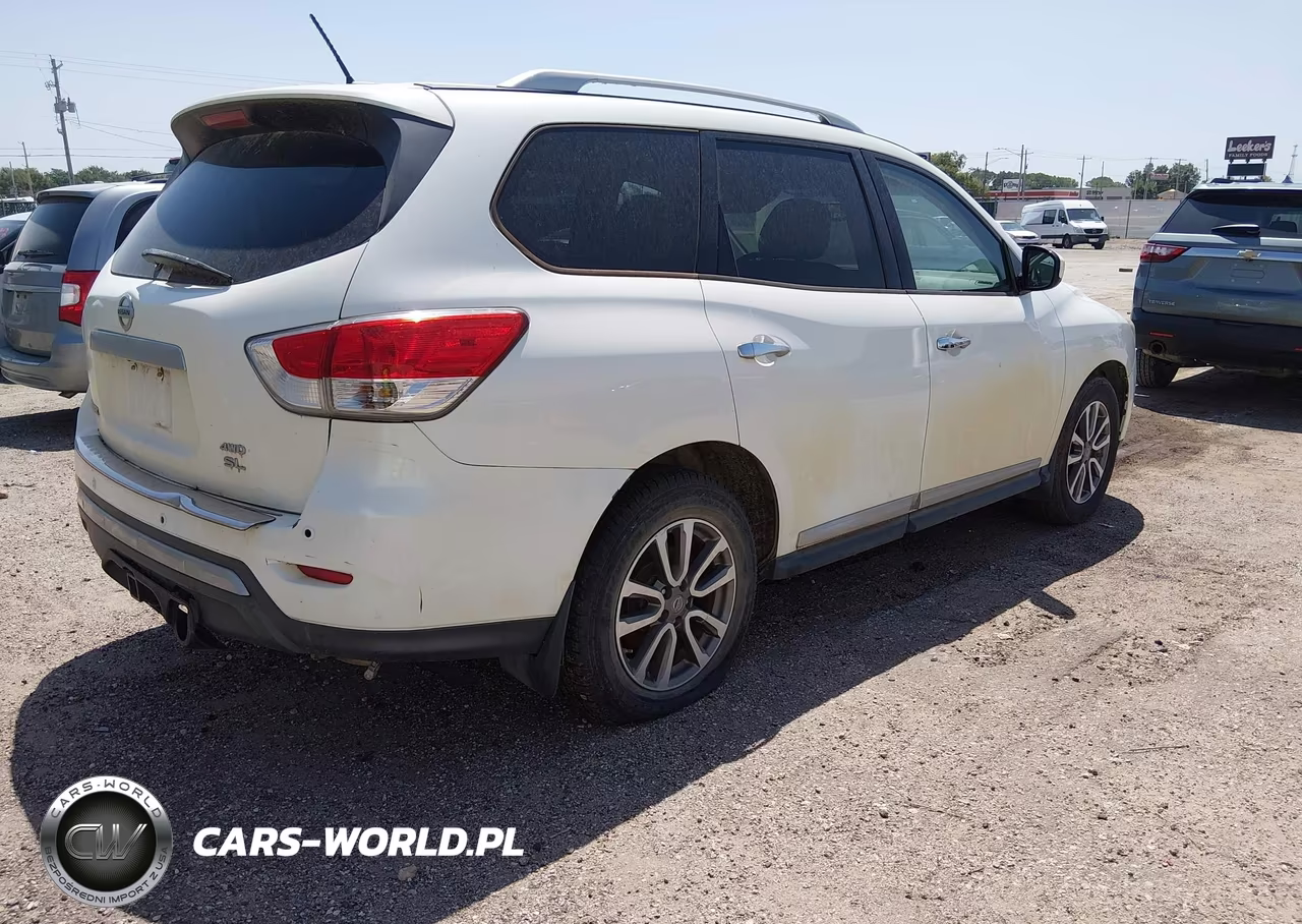 2015 Nissan Pathfinder Sl VIN:5N1AR2MM4FC630979 - 4