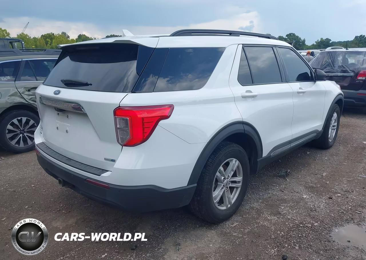 2020 Ford Explorer Xlt VIN:1FMSK8DH9LGB46728 - 4