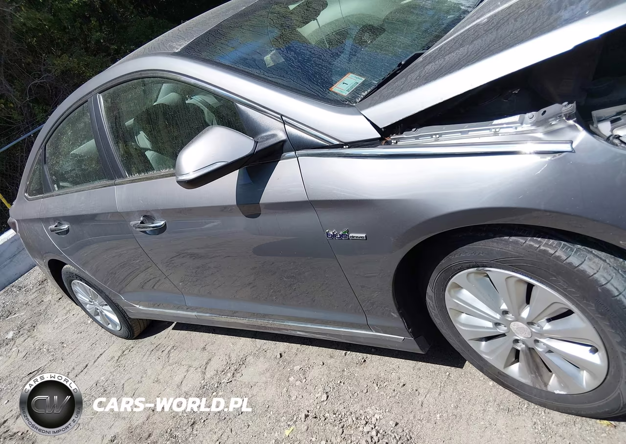 2017 Hyundai Sonata Hybrid Se VIN:KMHE24L31HA076986 - 13