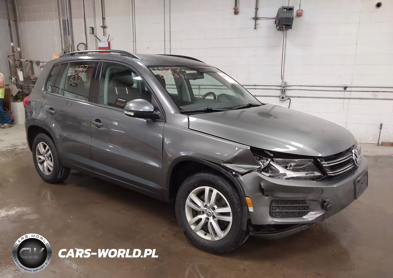 2016 Volkswagen Tiguan S