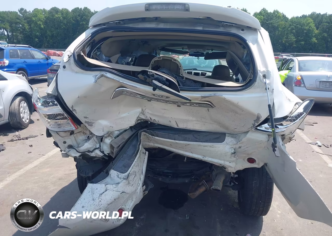 2010 Toyota Highlander Limited V6 VIN:5TDYK3EH9AS022932 - 6