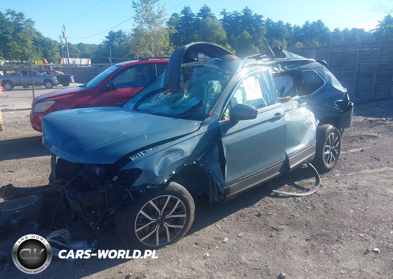 2019 Volkswagen Tiguan 2.0T Se-2.0T Sel-2.0T Sel R-Line-2.0T Sel R-Line Black VIN:3VV2B7AX1KM173440 - 2