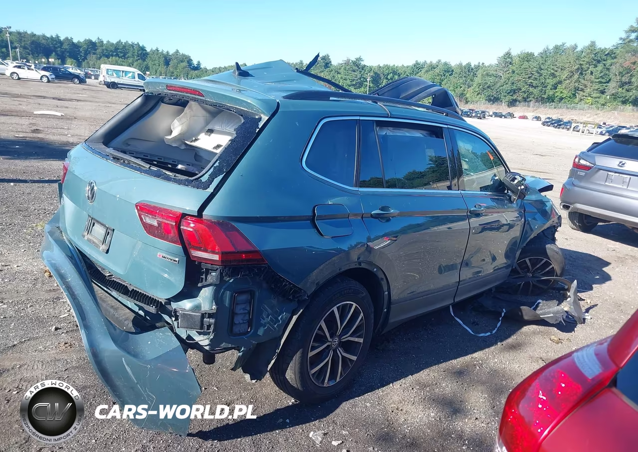 2019 Volkswagen Tiguan 2.0T Se-2.0T Sel-2.0T Sel R-Line-2.0T Sel R-Line Black VIN:3VV2B7AX1KM173440 - 4