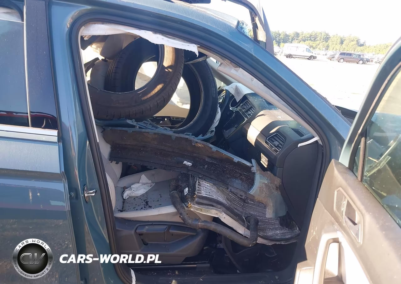 2019 Volkswagen Tiguan 2.0T Se-2.0T Sel-2.0T Sel R-Line-2.0T Sel R-Line Black VIN:3VV2B7AX1KM173440 - 5