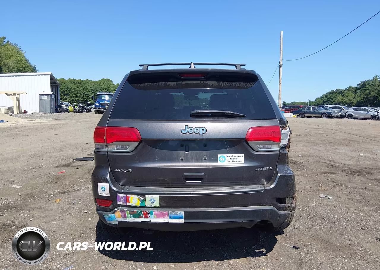 2014 Jeep Grand Cherokee Laredo VIN:1C4RJFAG9EC331328 - 14