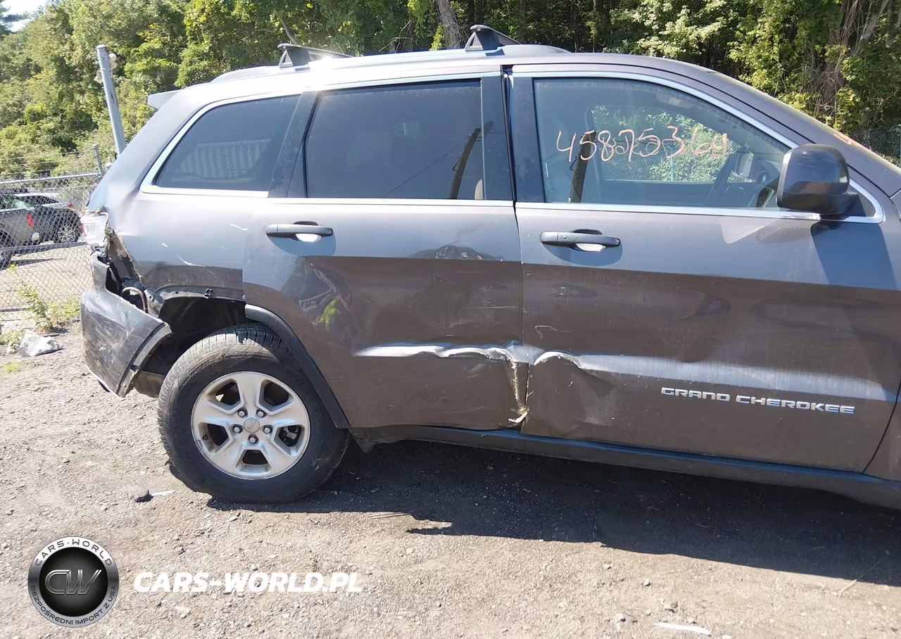 2014 Jeep Grand Cherokee Laredo VIN:1C4RJFAG9EC331328 - 4