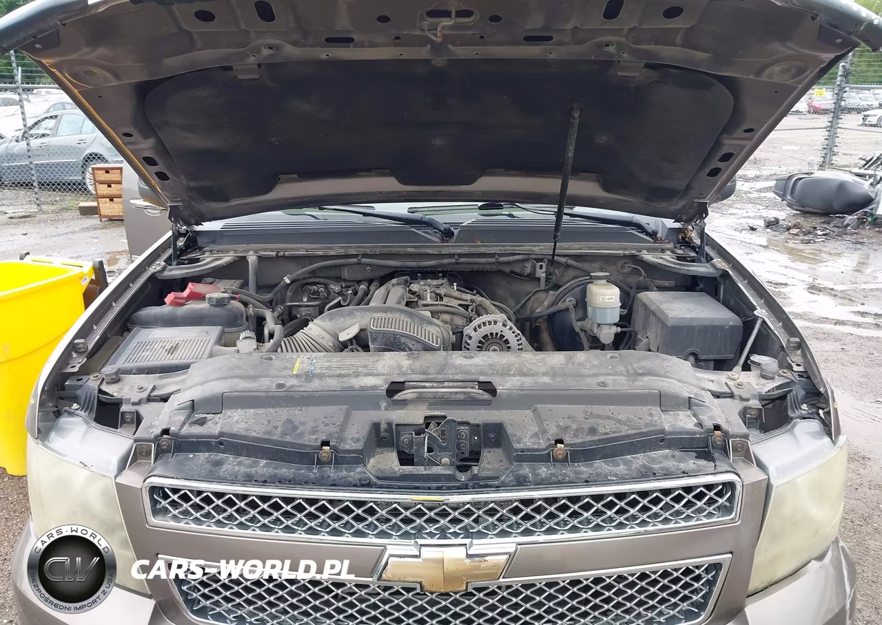 2011 Chevrolet Suburban Ltz VIN:1GNSKKE3XBR141892 - 10