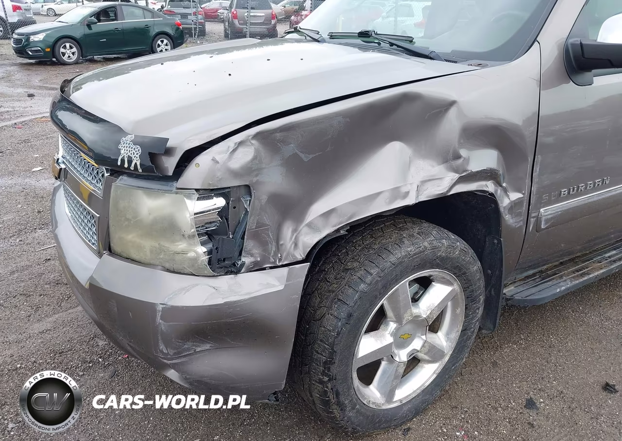 2011 Chevrolet Suburban Ltz VIN:1GNSKKE3XBR141892 - 6