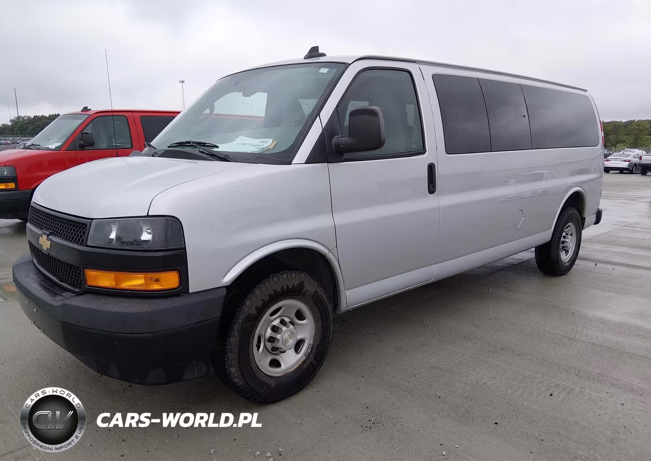 2020 Chevrolet Express Passenger Rwd 3500 Extended Wheelbase Ls VIN:1GAZGNFG1L1234014 - 2