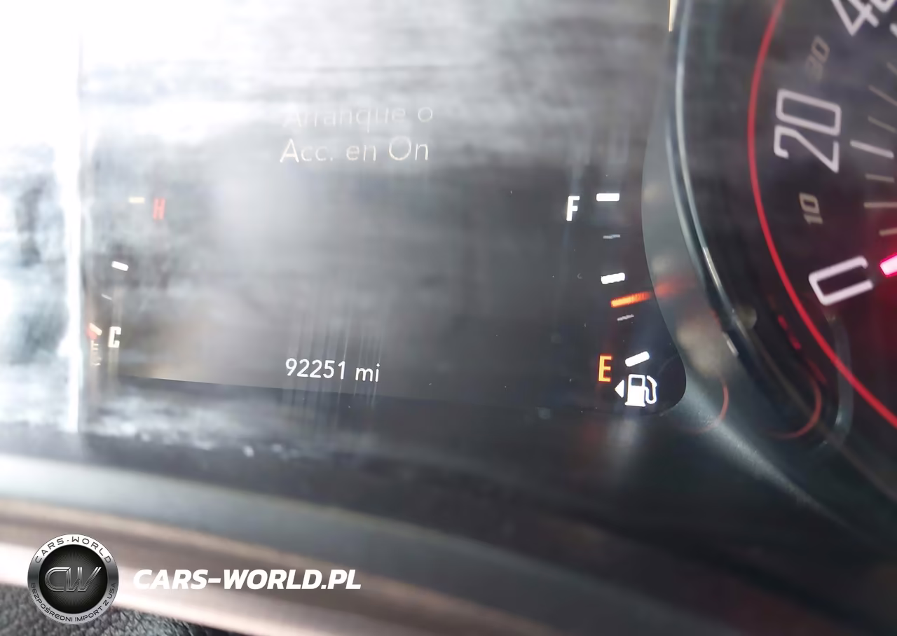 2019 Dodge Challenger Sxt VIN:2C3CDZAG2KH551454 - 16