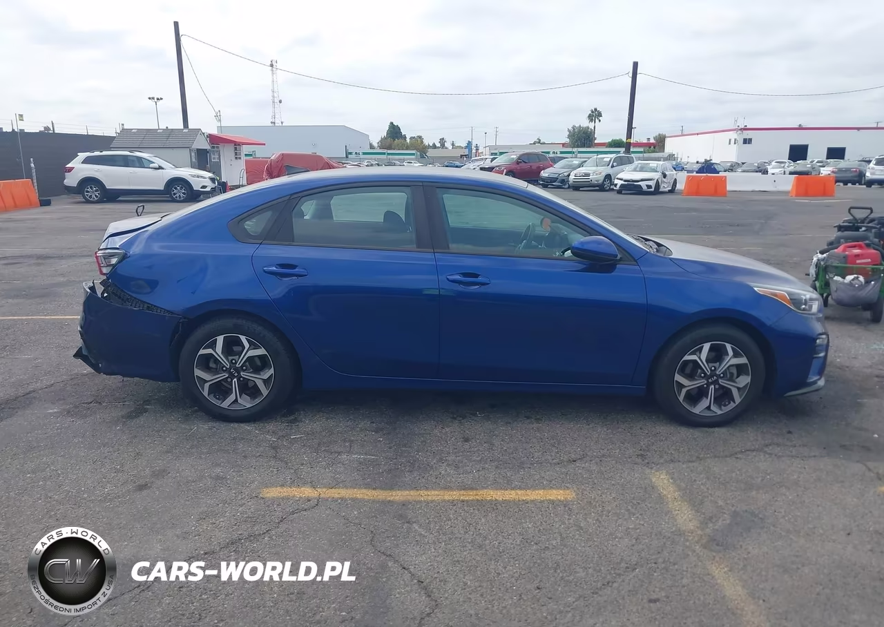 2020 Kia Forte Lxs VIN:3KPF24AD0LE204984 - 13