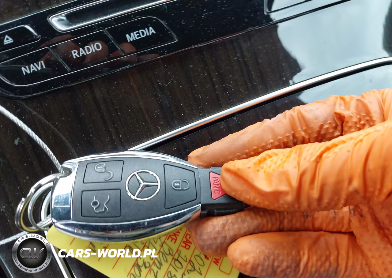 2018 Mercedes-Benz Glc 300 4Matic VIN:WDC0G4KB5JV078743 - 11