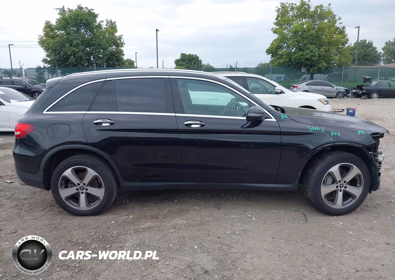 2018 Mercedes-Benz Glc 300 4Matic VIN:WDC0G4KB5JV078743 - 13