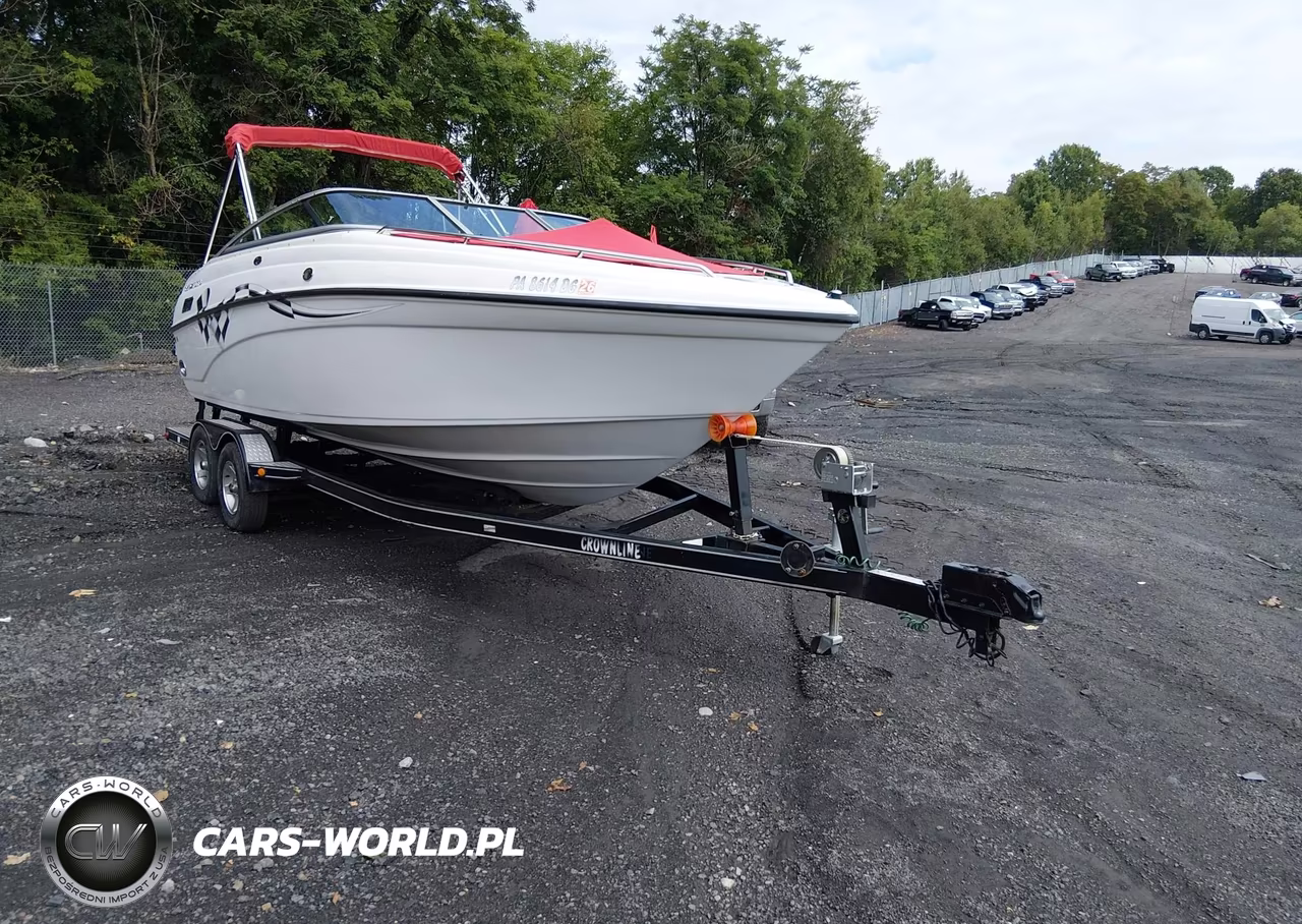 2003 Crownline 230Br