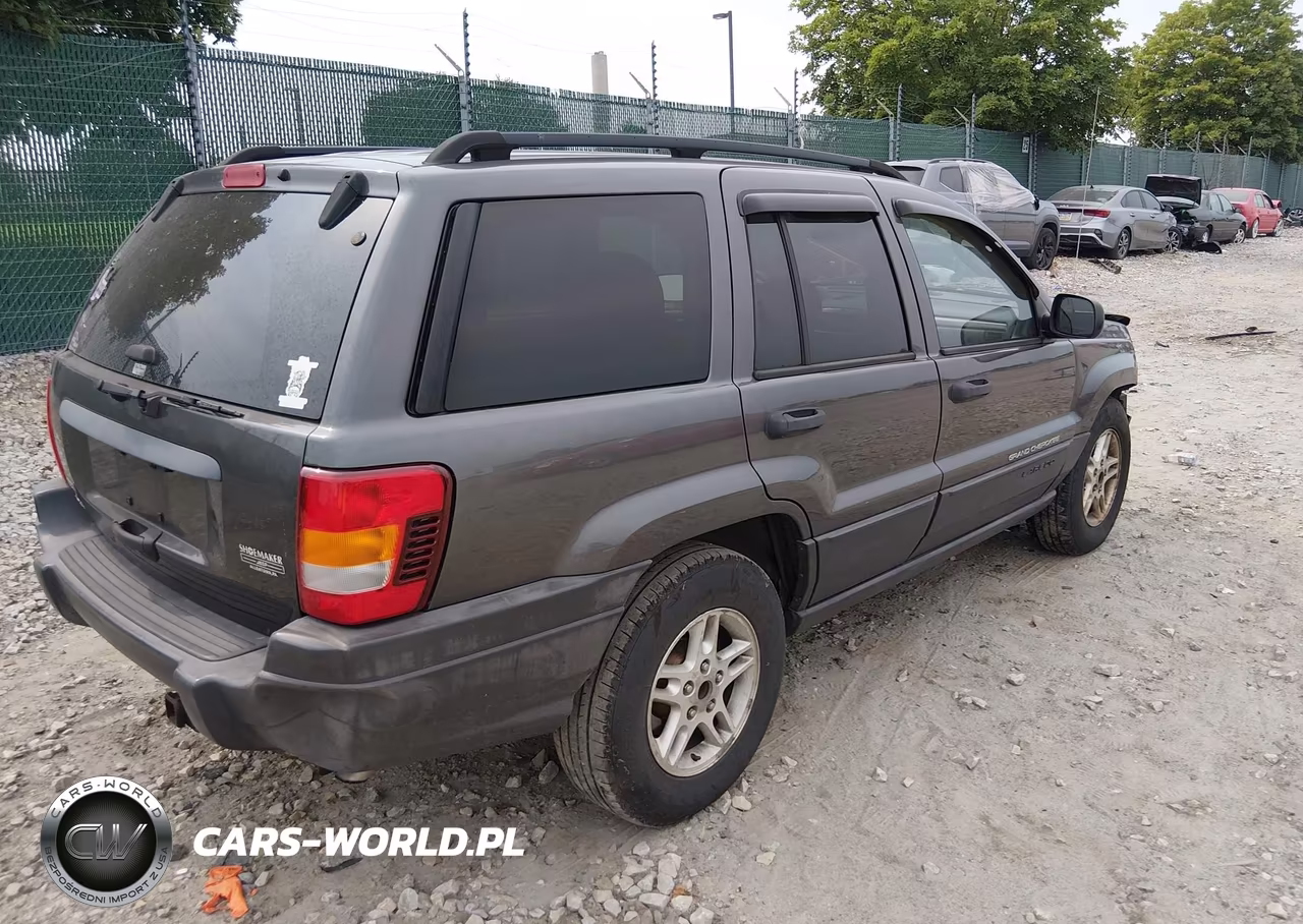 2004 Jeep Grand Cherokee Laredo VIN:1J4GW48SX4C276808 - 4