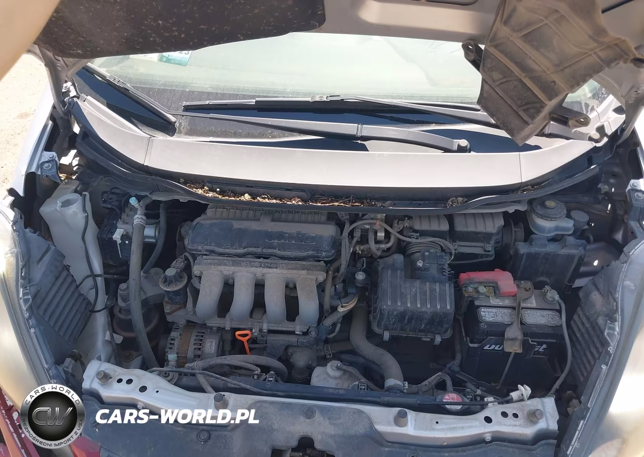 2013 Honda Fit VIN:JHMGE8G38DC007621 - 10