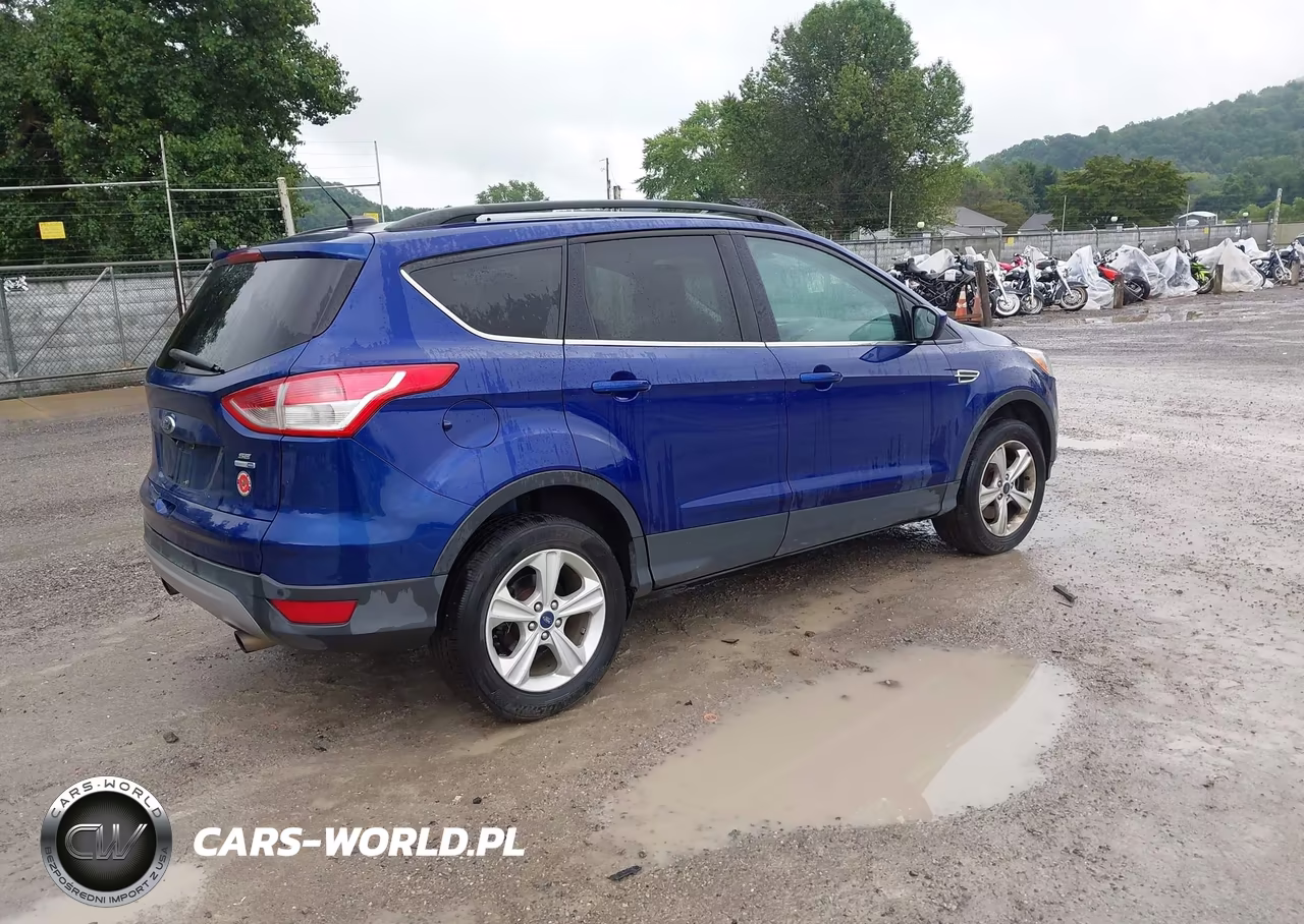 2016 Ford Escape Se VIN:1FMCU9GX4GUC48386 - 4